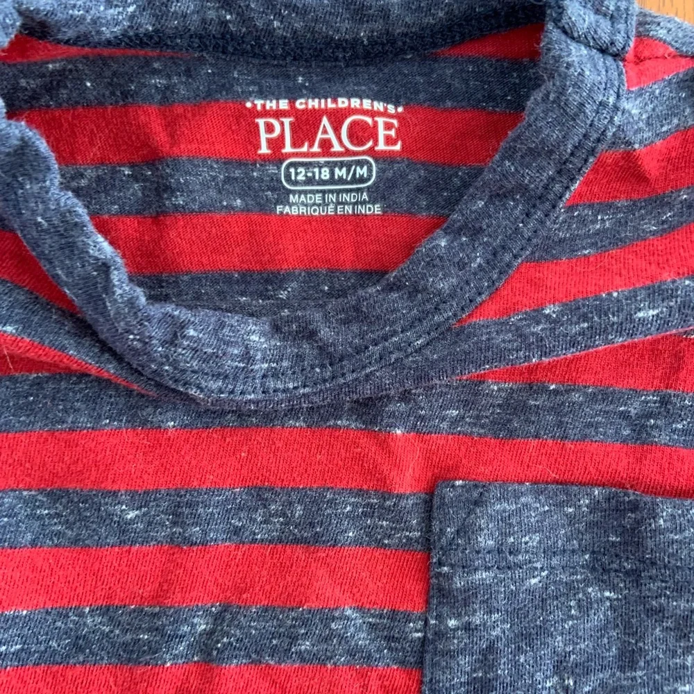 🍓3/$10 The Children's Place Red and Blue Long Sleeve Tee size 12-18m - Picture 4 of 4